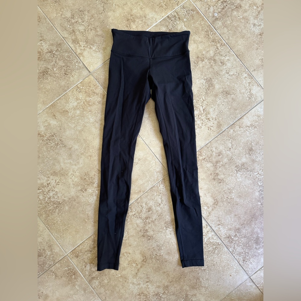 Lululemon align leggings.